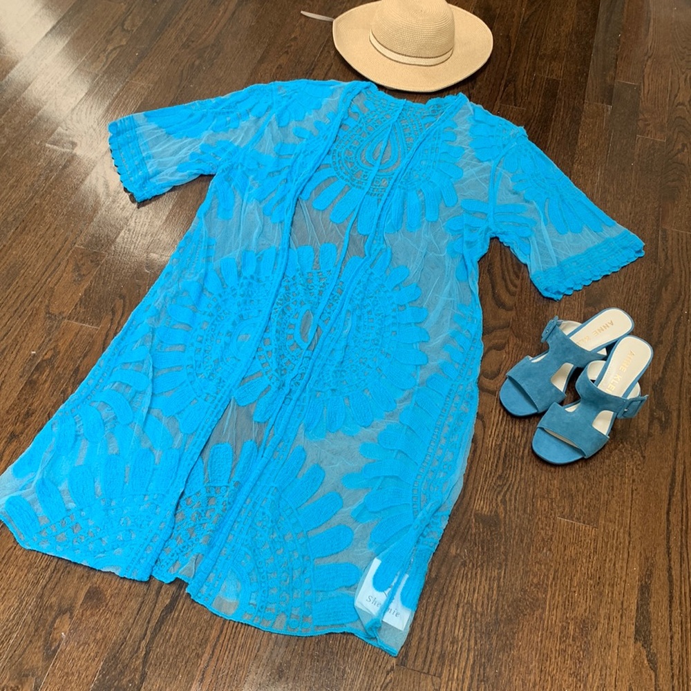 NWT Lace Coverup Shermie